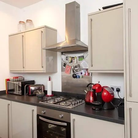 Lägenhet Cosy 2bd Terrace House In Chorlton *