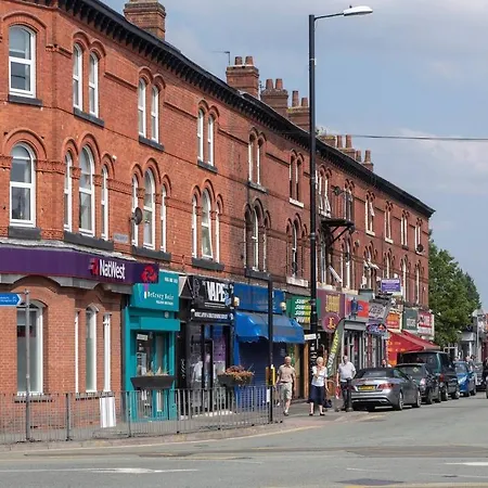 Beautiful 1 Bed Flat In Heart Of Chorlton Apartment *