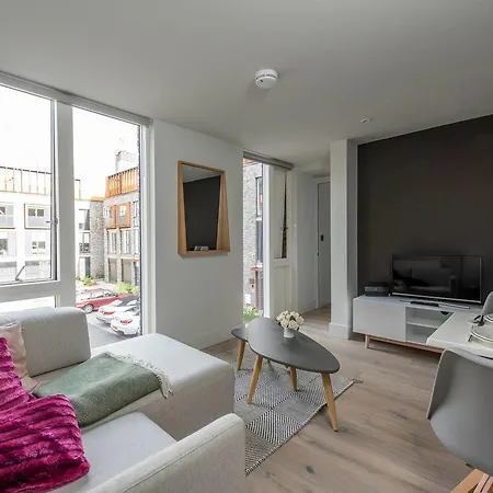 Modern 1bd Flat W/ Roof Top Access In Castlefield דירה *