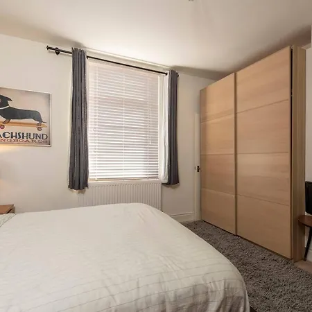 Beautiful 2bd Flat In West Didsbury Manchester