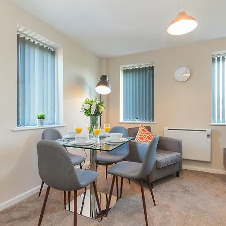 Apartment Approved Serviced Park Rise *