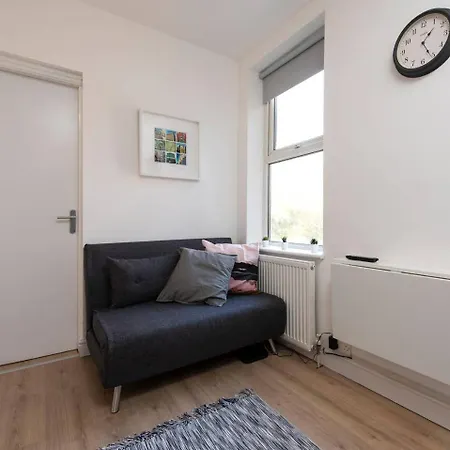 Modern 1bd Apt In West Didsbury * Manchester