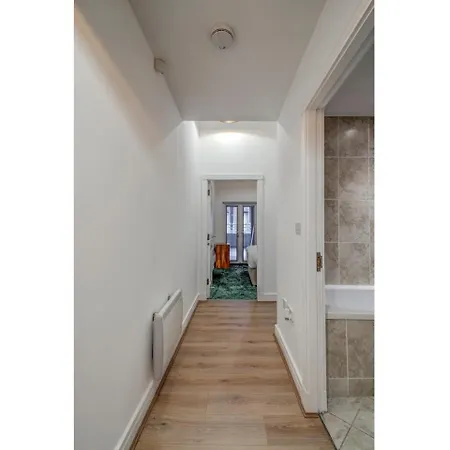 Large For 4 In Central Apartmán Manchester