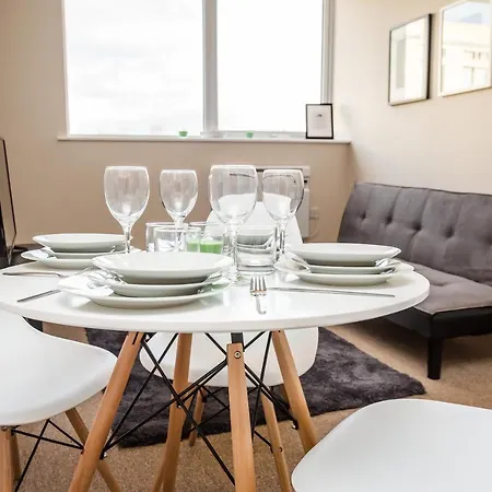 Apartment Ivy House Apart Suites By Short Lets Manchester
