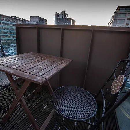 Amazing 2bd Apt - 5 Mins From Piccadilly Station!! Апартаменты *