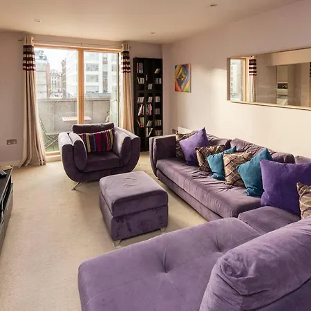 Amazing 2bd Apt - 5 Mins From Piccadilly Station!! *