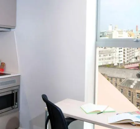 Student On First Street Aparthotel *
