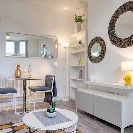Willow House Luxury Serviced Lets Apartment