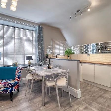 Apartment Mulberry House
