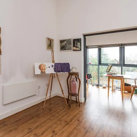 Apartment Artistic Flat In West Didsbury By Guestready *