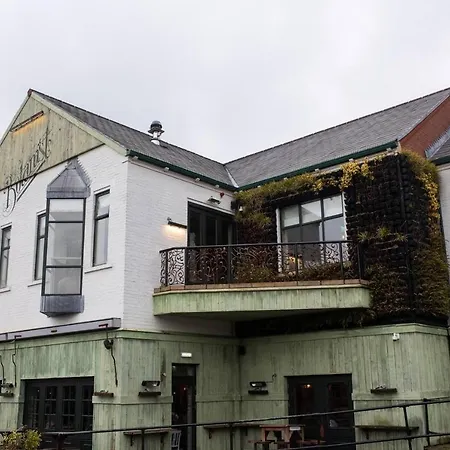 Artistic Flat In West Didsbury By Guestready Manchester