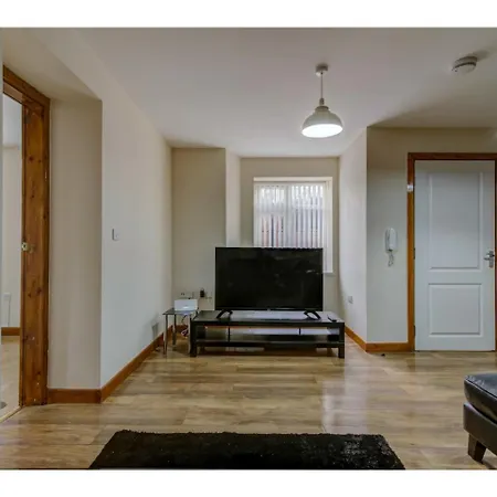 Apartment Super Spacious Apt For 4 Close To Salford Quays Manchester