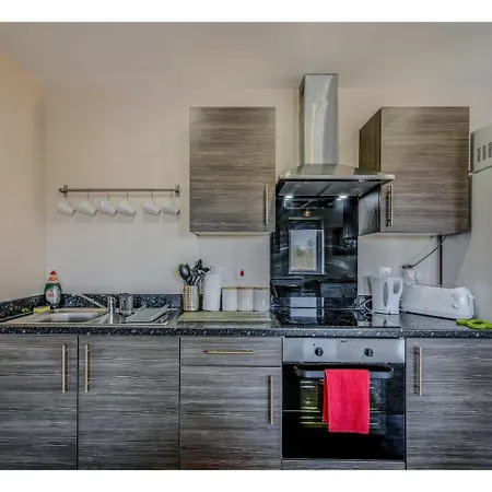 Stunning, Spacious And Quiet Apt For 2 In Mcr Апартаменты
