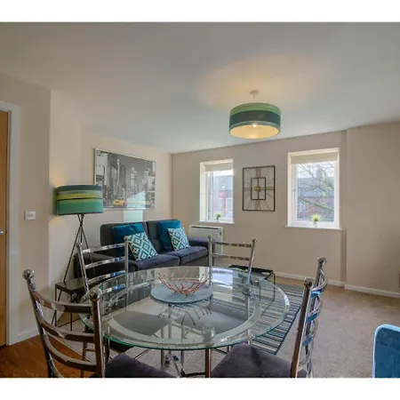 Lägenhet Marvellous, Elegant Apt For 5 Near Salford Quays Manchester