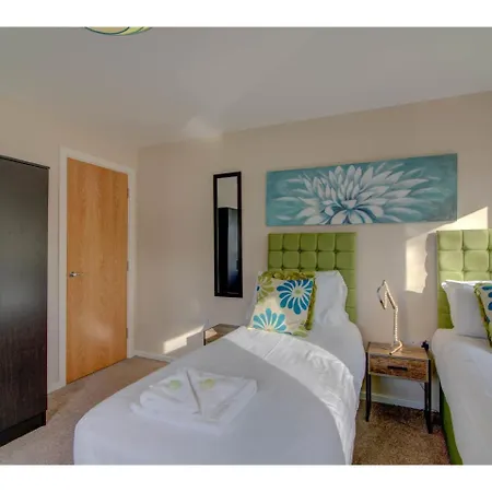 Lägenhet Marvellous, Elegant Apt For 5 Near Salford Quays Manchester