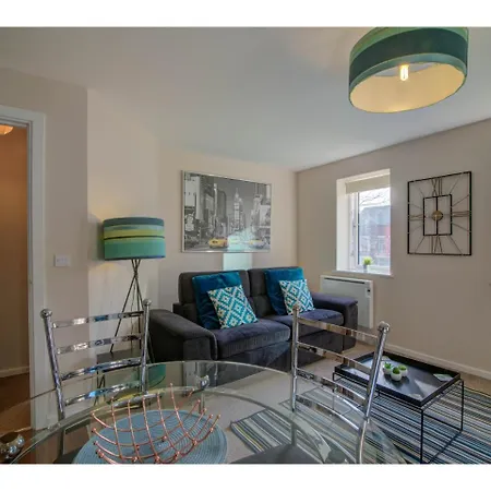 Marvellous, Elegant Apt For 5 Near Salford Quays Manchester