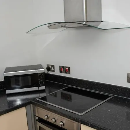 The Quays By Guestready * Manchester
