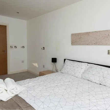 Apartment The Quays By Guestready