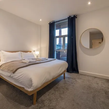 Lejlighed Central Spacious 1 Bedroom
