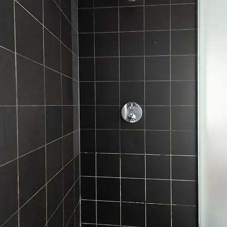 5★ Premium 2bd Luxury City Centre Apt ++ Parking ! *
