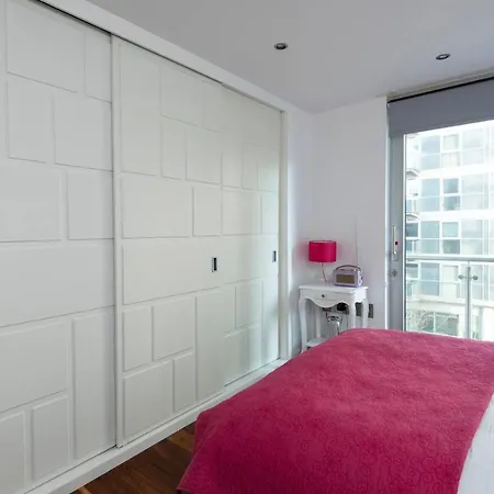 5★ Premium 2bd Luxury City Centre Apt ++ Parking ! * Манчестер