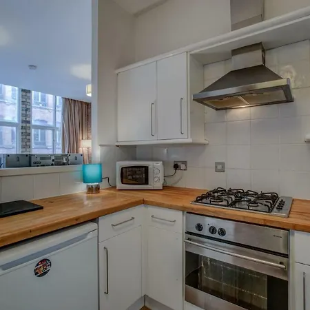 Apartmán Spacious & Stylish Apt For 4, Nq