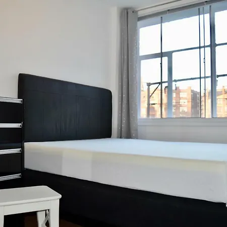 Spacious 3 Bedroom In *
