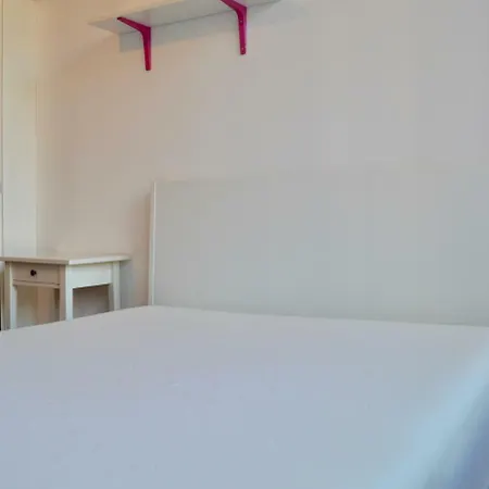 Spacious 3 Bedroom In Apartmán *