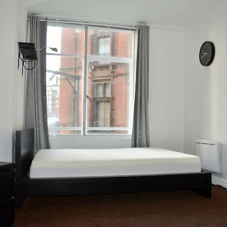 Spacious 3 Bedroom In Apartmán *