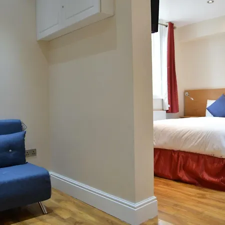 Ville Hotel 3* Manchester