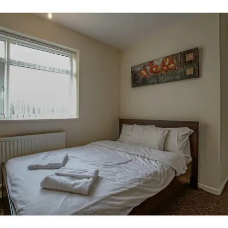 Spacious, Quiet Dwelling For Up To 6, *
