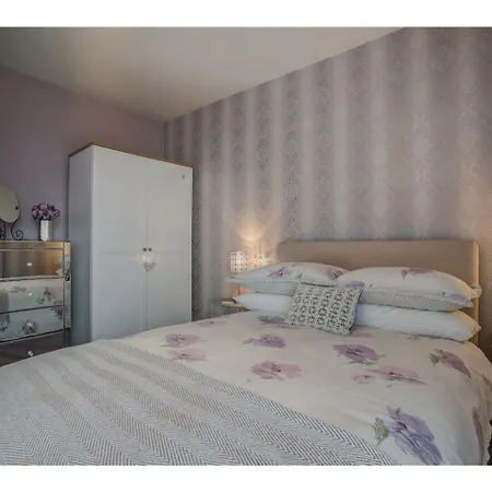 Elegant & Sophisticated Apt For 4, Central Mcr Апартаменты Манчестер