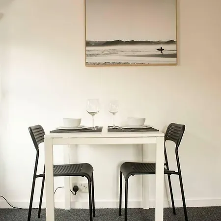 Апартаменты Didsbury Flat For 4 By Guestready