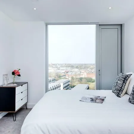 Excellent 2 Bedroom Central Apartmán *