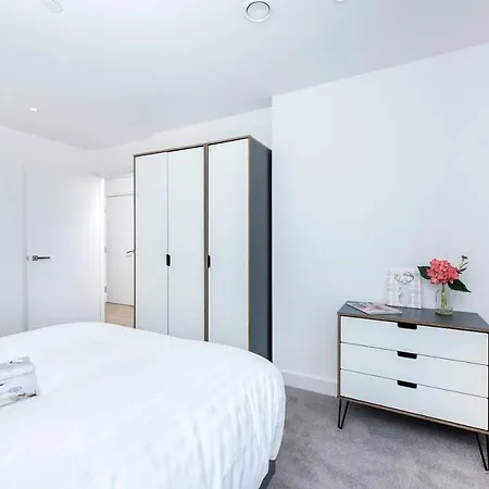 Excellent 2 Bedroom Central Manchester