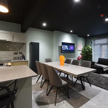 La Jungle Du Swan Manchester