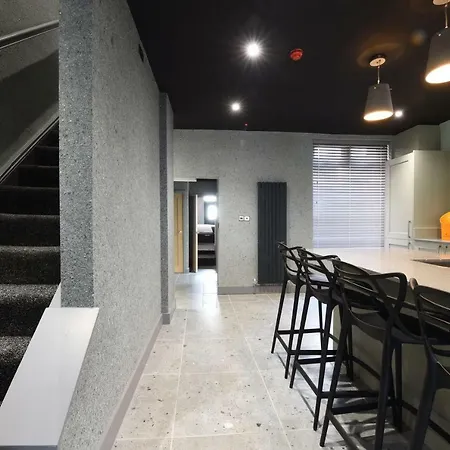 La Jungle Du Swan Manchester