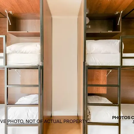 Selina Nq1manchester Hotel 3*