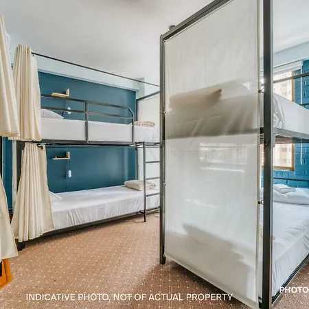 Selina Nq1manchester Hotel 3*