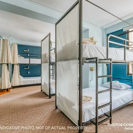 Hotel Selina Nq1manchester 3*