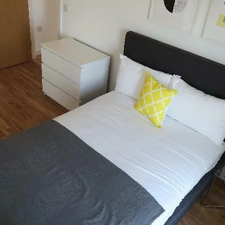 Premier Manchester Salford Quays 酒店 索尔福德