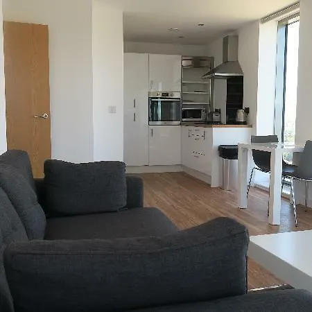 酒店 Premier Manchester Salford Quays 3*