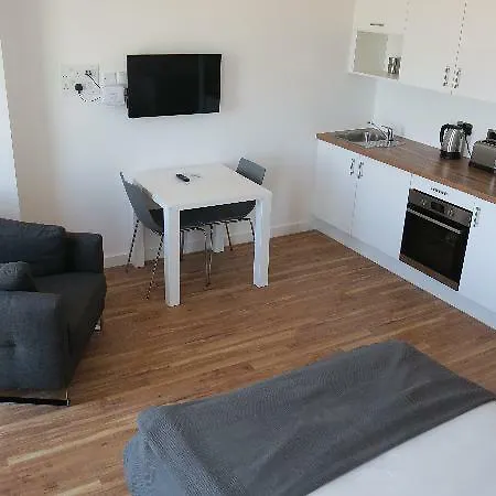 Premier Manchester Salford Quays 酒店 3*
