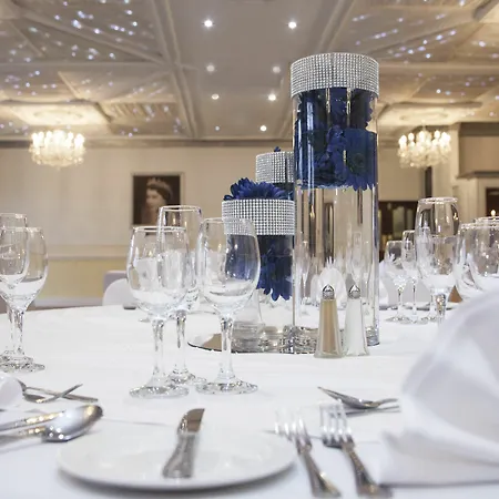 Hotel The Victoria Manchester By Compass Hospitality 3*