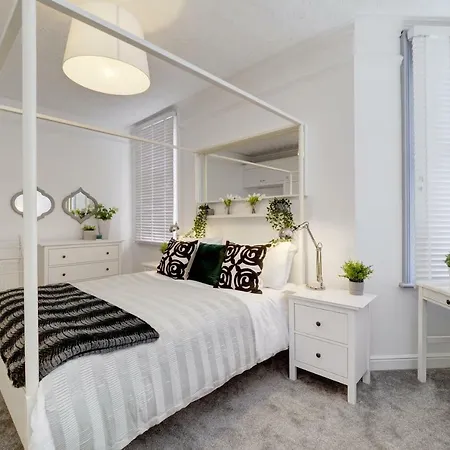 Willow House Luxury Serviced Lets Apartment