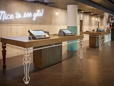 Hotel Leonardo 4*