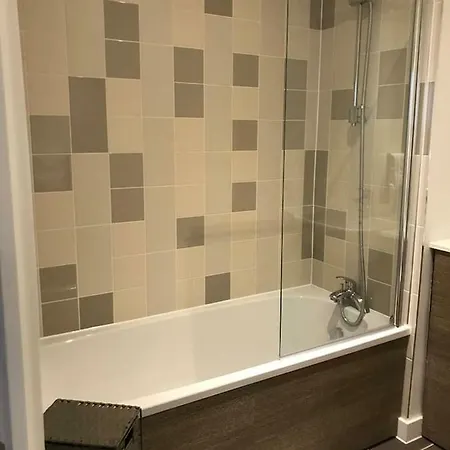 Luxury City Centre Home With Secure Parking