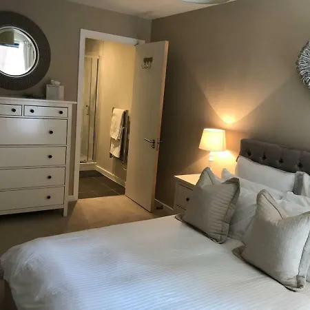 Апартаменты Luxury City Centre Home With Secure Parking *