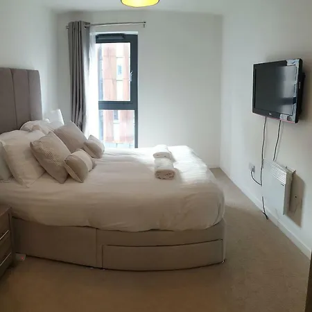 Апартаменты Luxury City Centre Home With Secure Parking