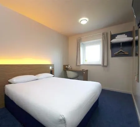 Travelodge Sportcity 3* Манчестер